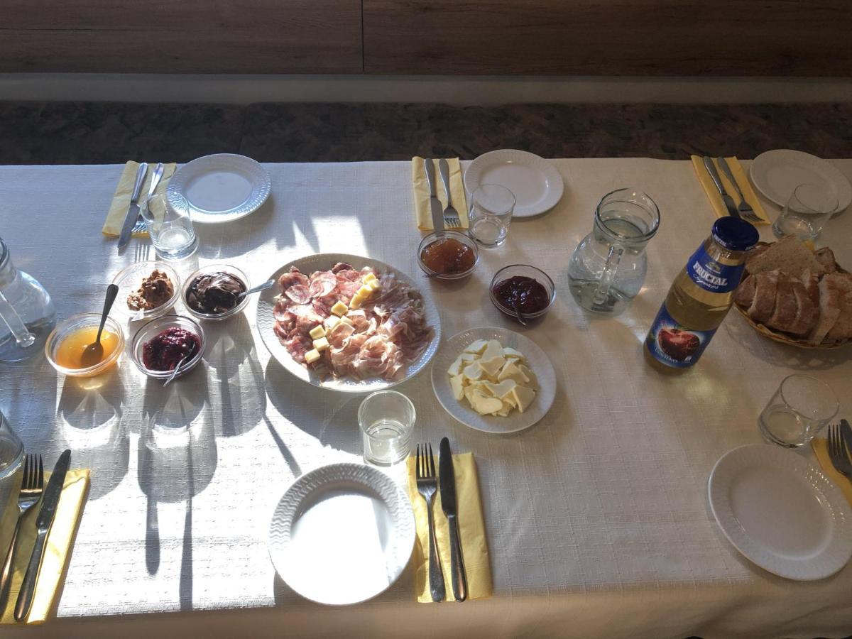 Farm Stay Zurej Šentjur Quarto foto
